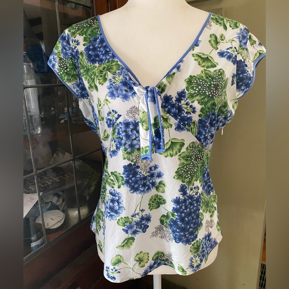 Anthropologie Odille Cap Sleeve Floral Top Size 10